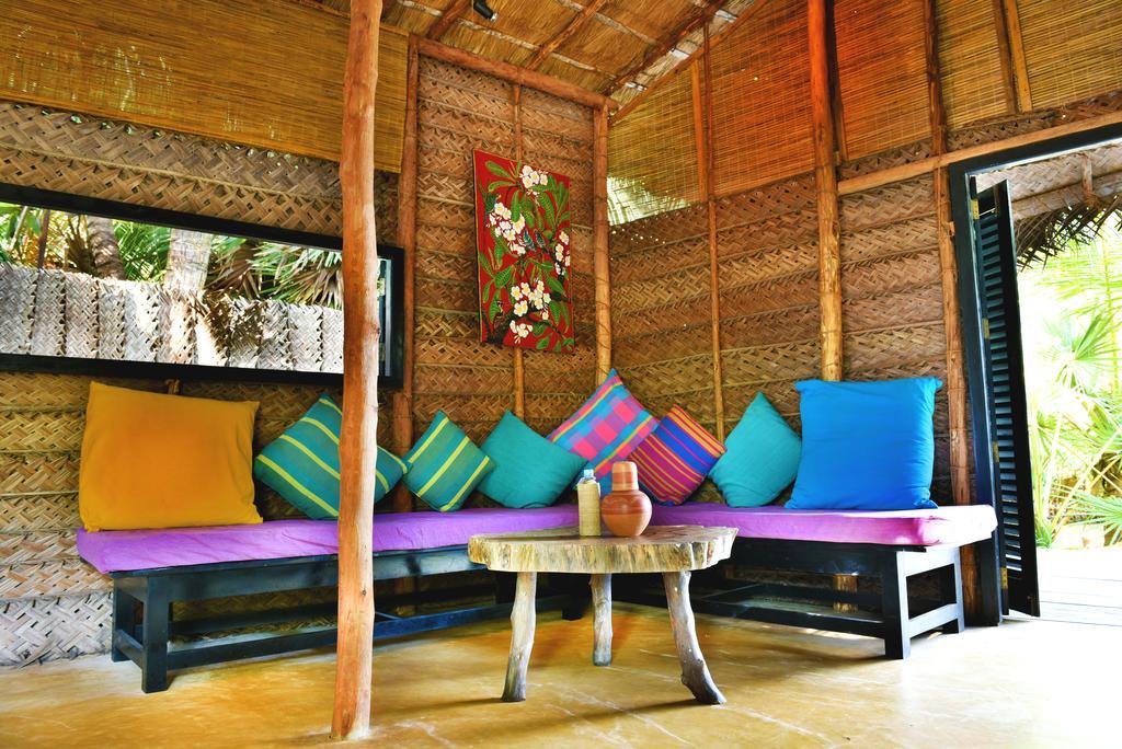 Palagama Beach Etalai Buitenkant foto