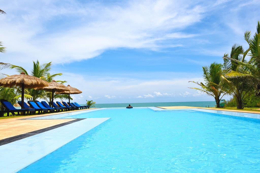 Palagama Beach Etalai Buitenkant foto