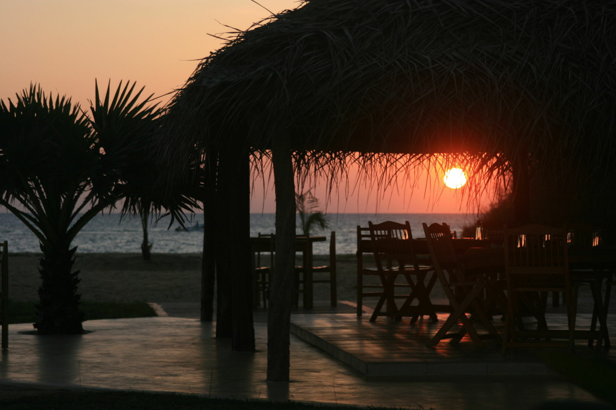 Palagama Beach Etalai Buitenkant foto